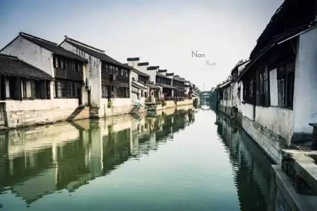 摇滚乐团的装扮